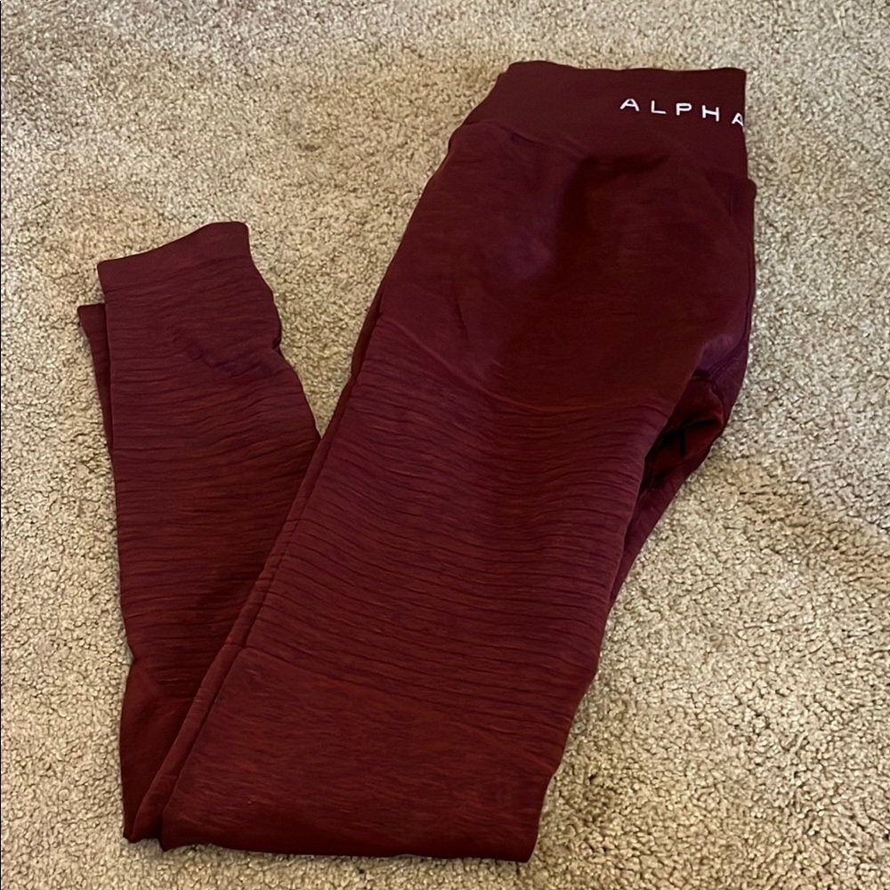 Alphalete Women’s Maroon Leggings size M